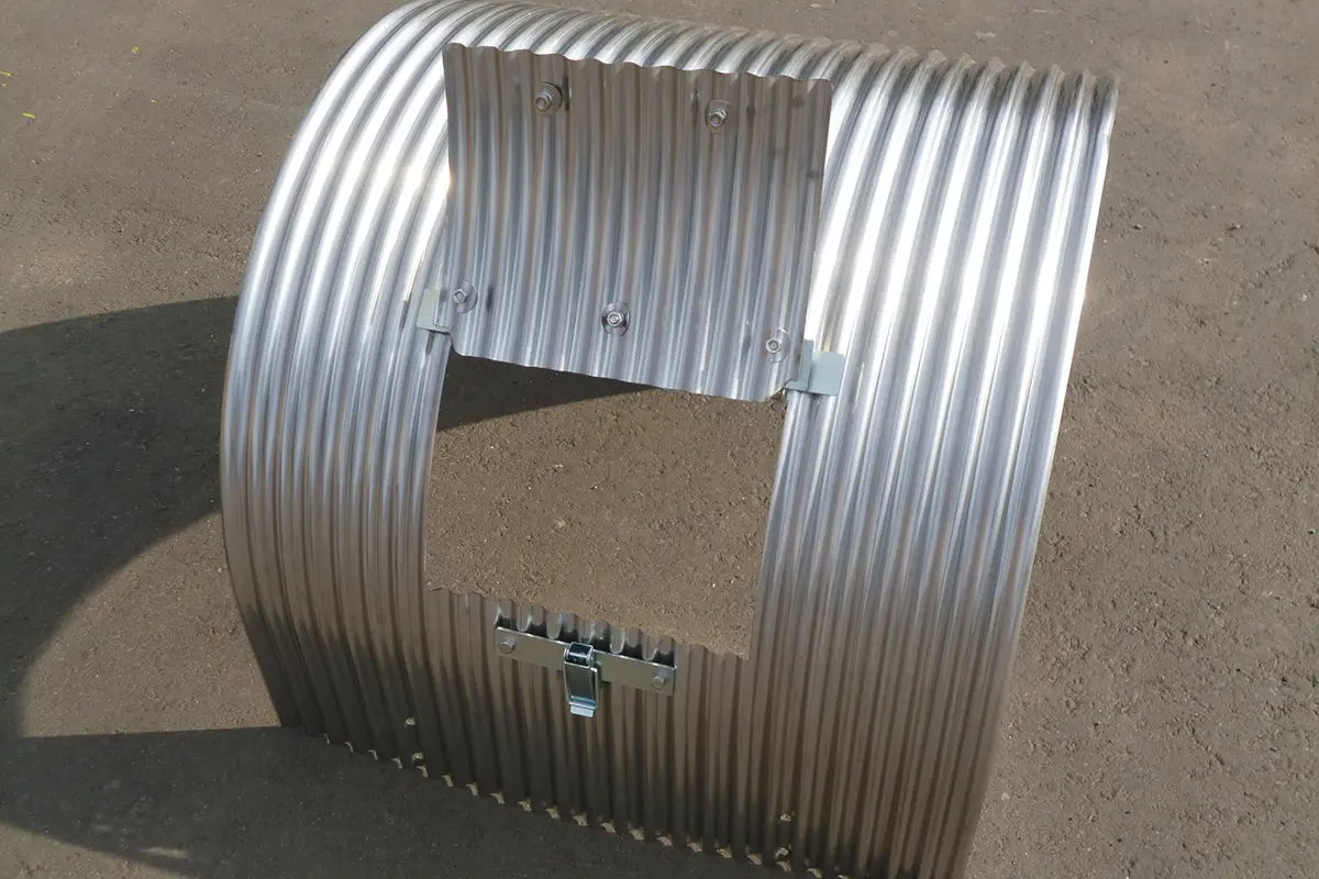 鋼板製コンベヤカバー-3
